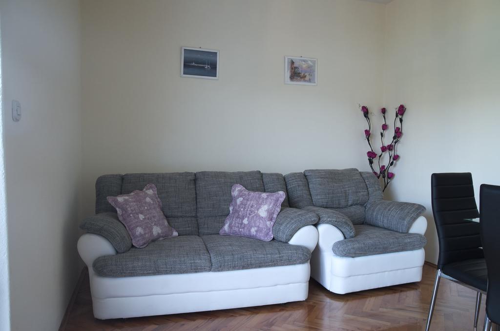 Fei Fei Apartments Račišće Dış mekan fotoğraf